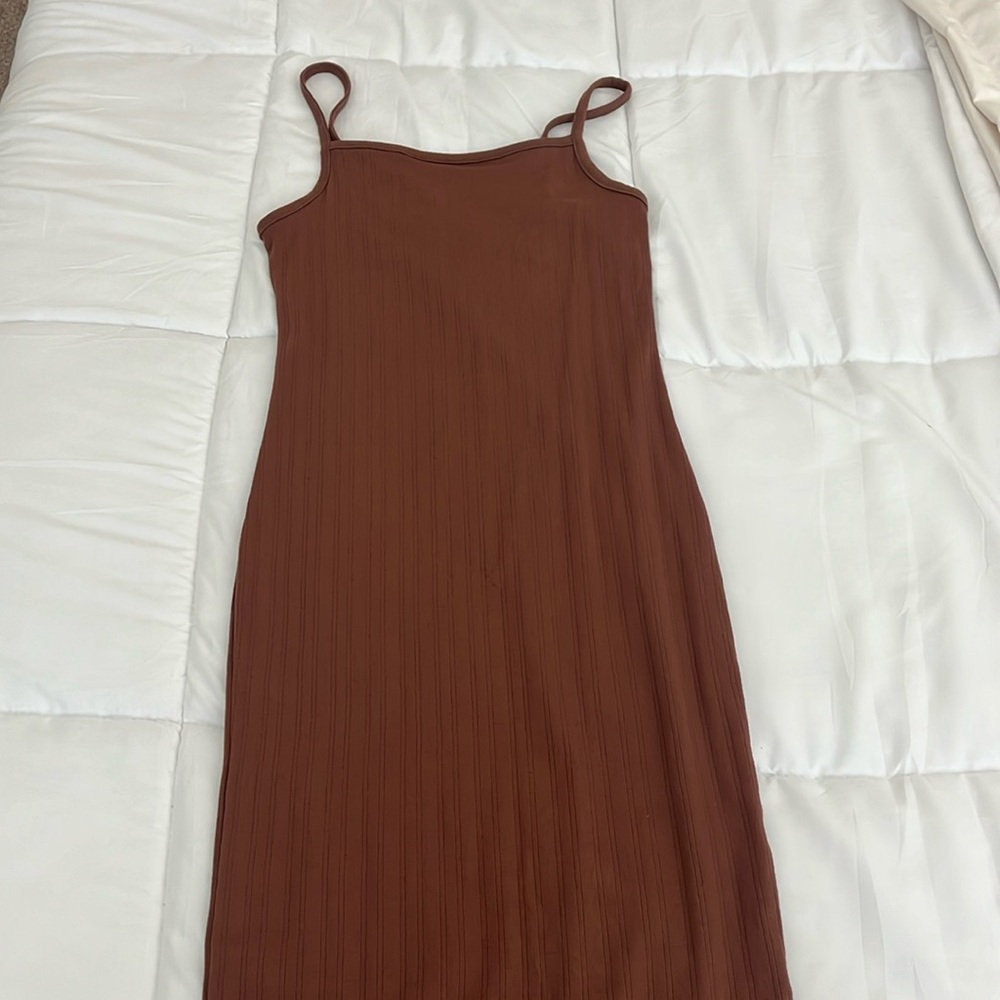 Wild fable size, small midi, dress side, slit, brown tan beige
